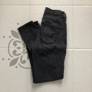 American Eagle Mom Jeans